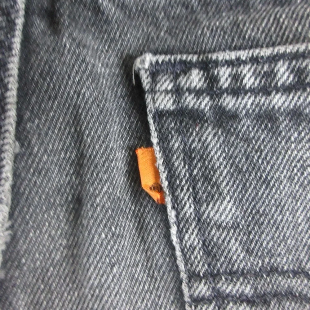 VINTAGE Levis 550 Jeans Mens 30x32 Gray Orange Tab Denim Distressed Straight 80s
